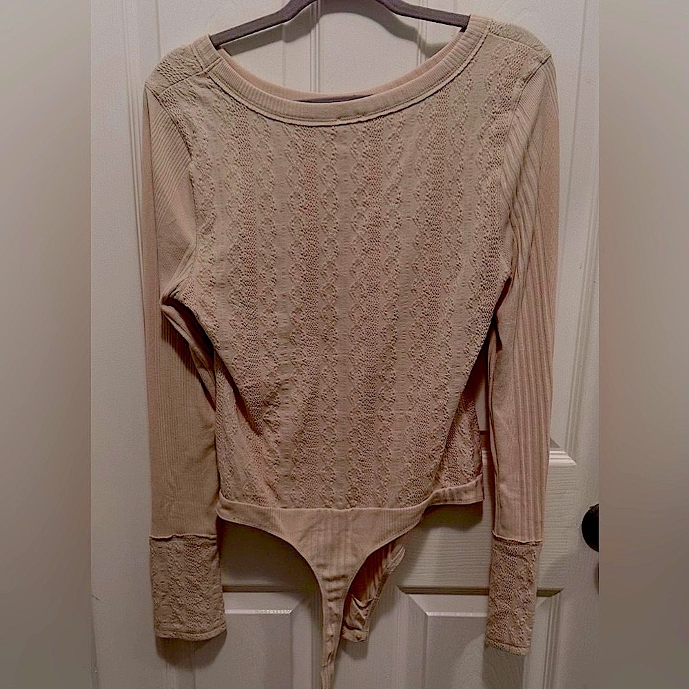 Free People knit bodysuits. Size XL. Cream color. Worn once